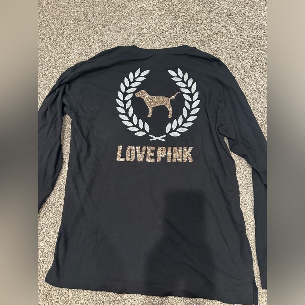 Black long sleeve PINK tee